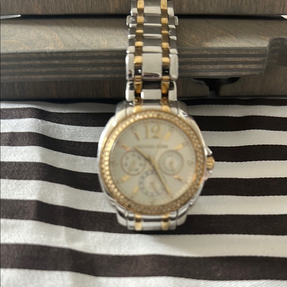 Michael Kors Silver and Gold Watch - Picture 1 of 4